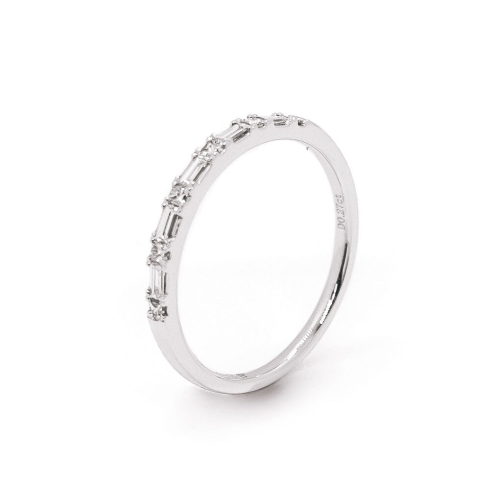 Sonja Sofie Diamantring - 18 KT Baguetteslip